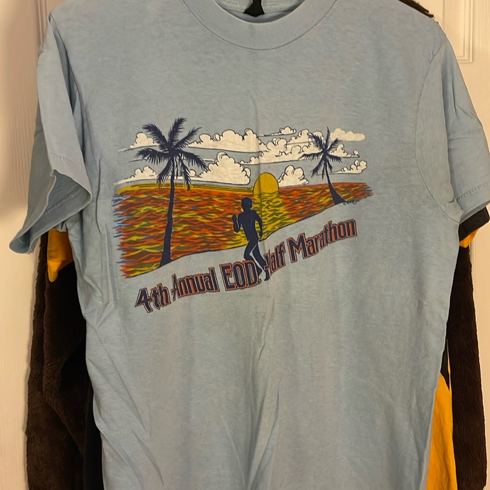 VINTAGE E.O.D. Half Marathon t-shirt